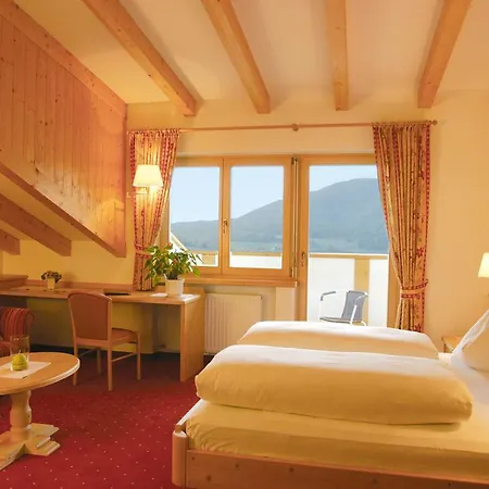 Hotel Markushof 3***S-2